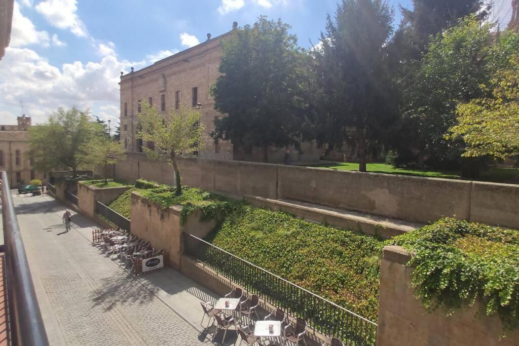 Alojamiento centro histórico Catedral Salamanca Exterior foto